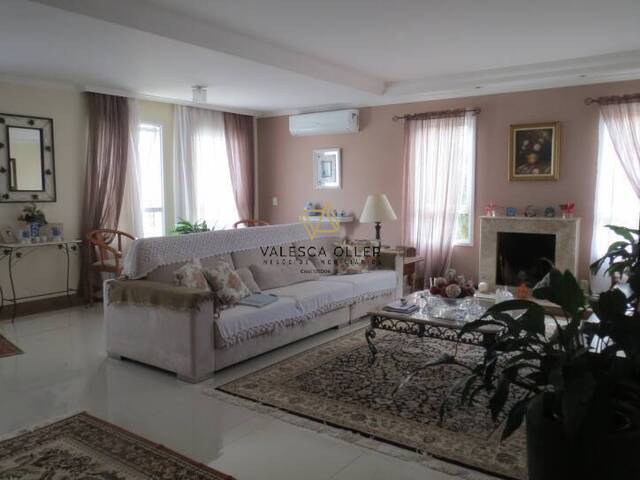 Casa para Locação em Jandira - 5