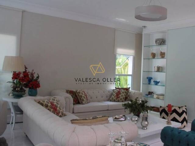 Casa para Venda em Cotia - 2