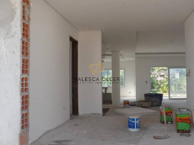 Casa para Venda em Cotia - 3