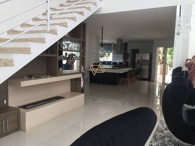 Casa para Locação em Cotia - 3