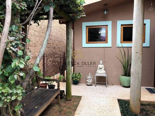 Casa para Venda em Jandira - 2