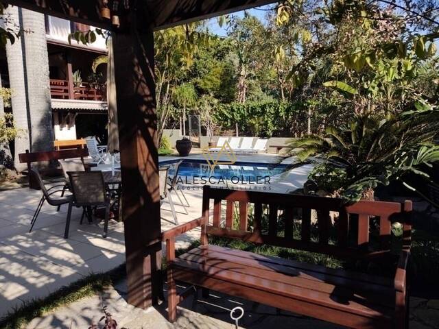 Casa para Venda em Carapicuíba - 2