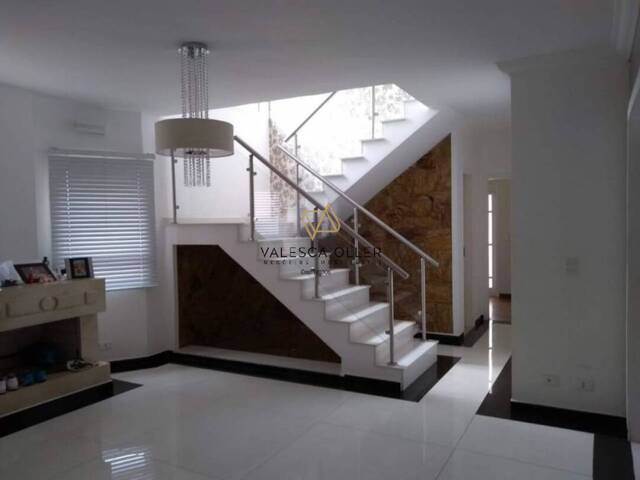 Casa para Venda em Cotia - 3
