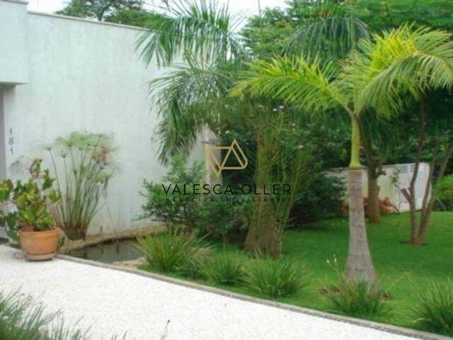 Casa para Venda em Cotia - 1