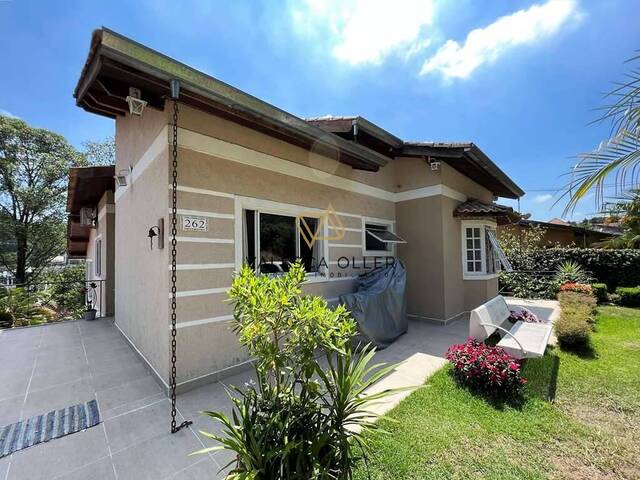 Casa para Venda em Jandira - 2