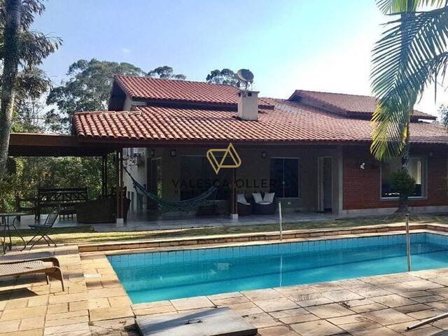 Casa para Venda em Carapicuíba - 2