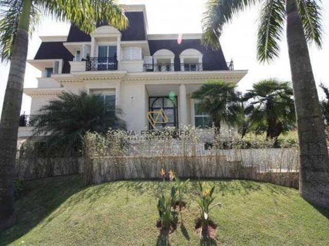 Casa para Venda em Santana de Parnaíba - 5
