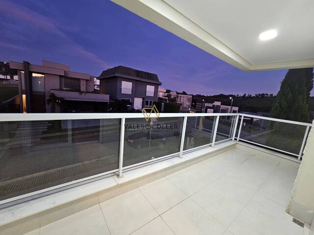 Casa para Venda em Santana de Parnaíba - 5