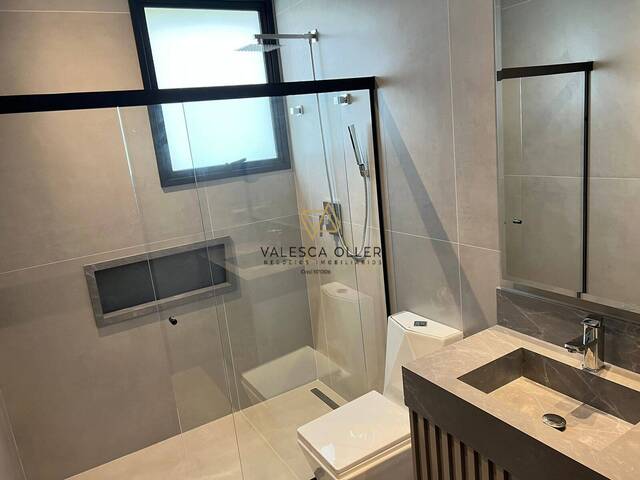 Casa para Locação em Cotia - 2