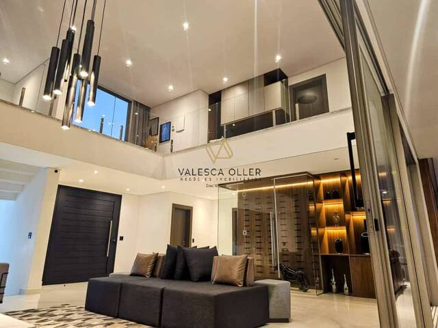 Casa para Venda em Cotia - 2