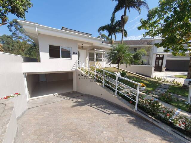 Casa para Locação em Cotia - 3