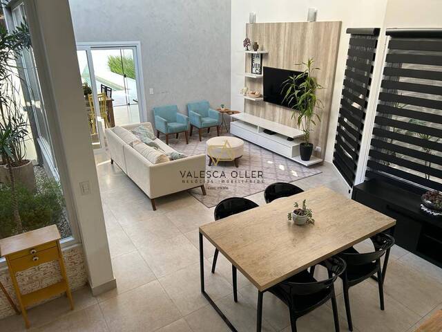 #2998 - Casa para Venda em Jandira - SP - 2
