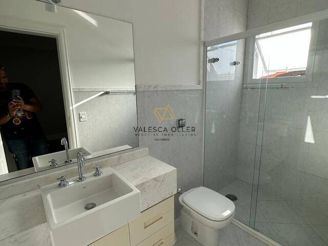 Casa para Venda em Santana de Parnaíba - 5