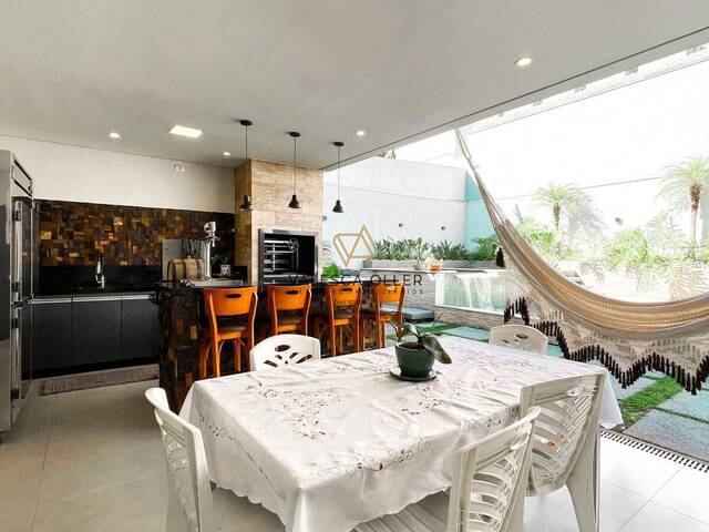 Casa para Venda em Santana de Parnaíba - 4