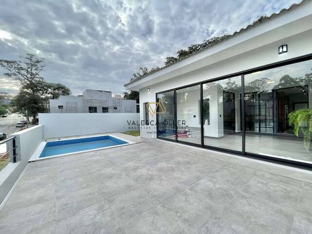 Casa para Venda em Cotia - 2