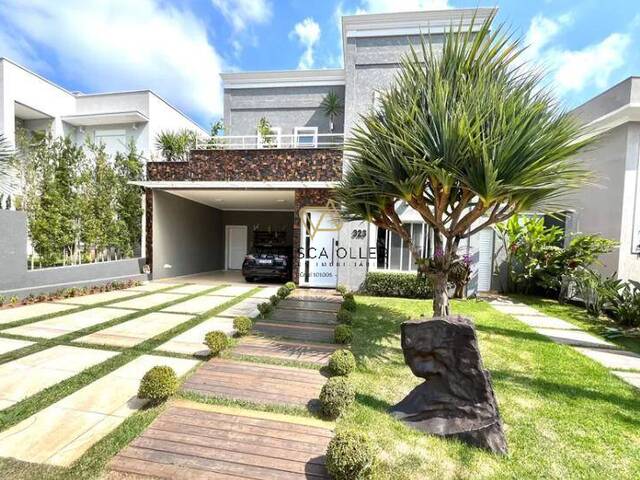 #3344 - Casa para Venda em Santana de Parnaíba - SP - 1