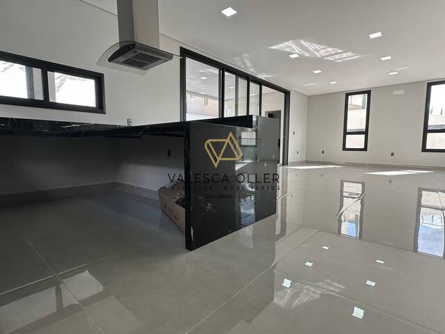 Casa para Venda em Jandira - 4
