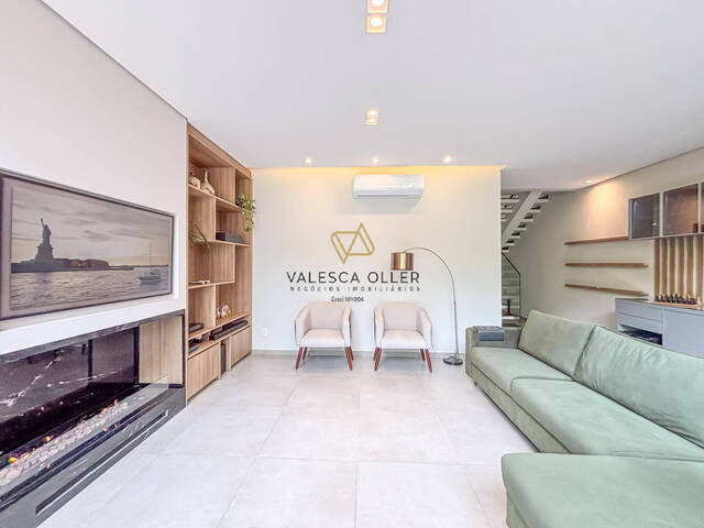 Casa para Venda em Jandira - 2