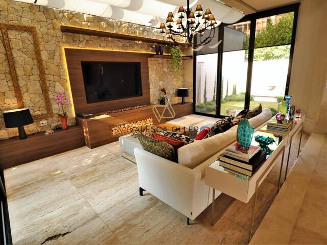 Casa para Venda em Santana de Parnaíba - 4