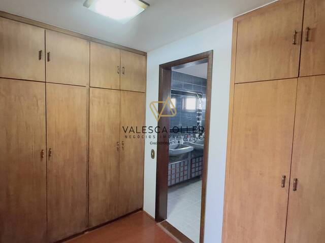 Casa para Venda em Cotia - 3