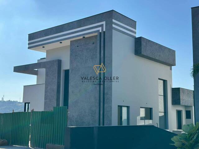 #3549 - Casa para Venda em Jandira - SP - 2