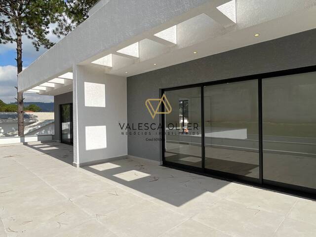 Casa para Venda em Santana de Parnaíba - 5