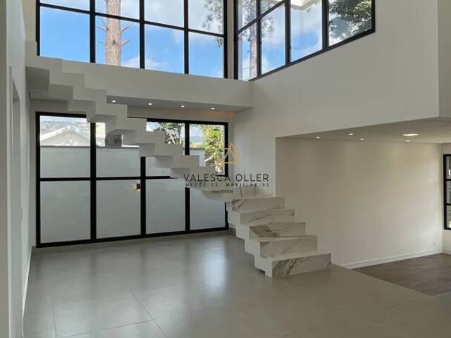 Casa para Venda em Santana de Parnaíba - 4