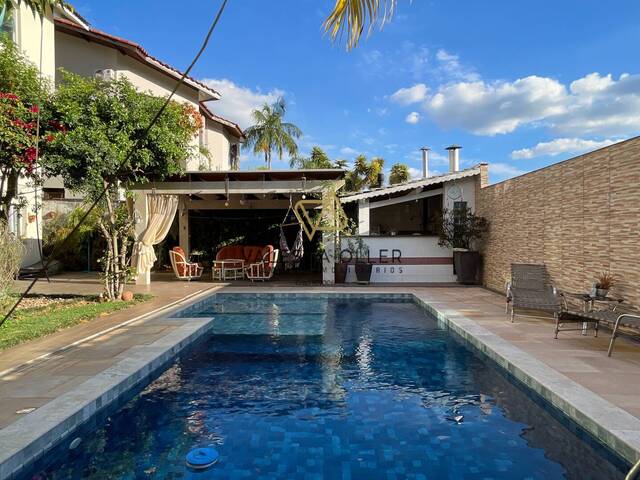 #3597 - Casa para Venda em Santana de Parnaíba - SP