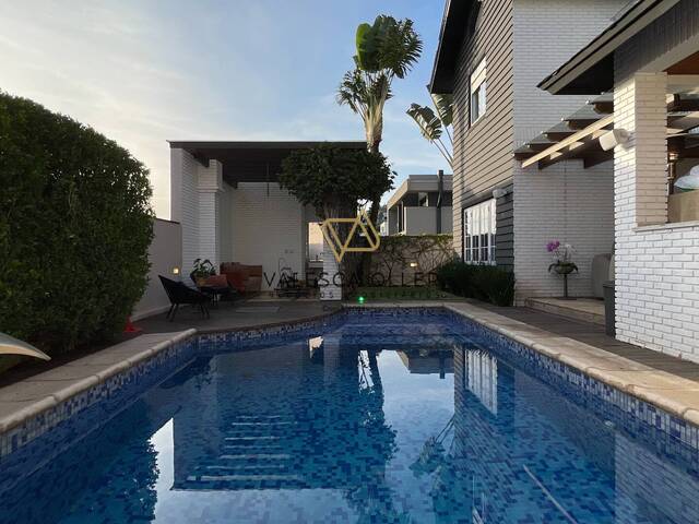 #3598 - Casa para Venda em Santana de Parnaíba - SP - 3