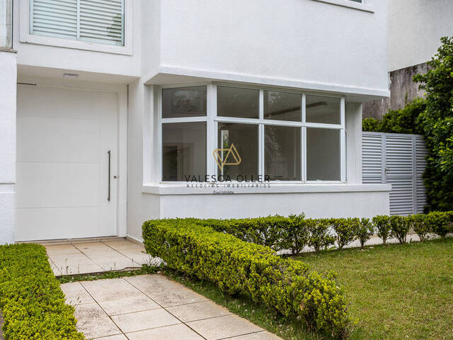 Casa para Venda em Santana de Parnaíba - 4