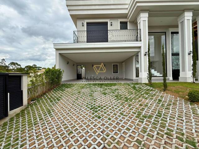 Casa para Venda em Santana de Parnaíba - 4