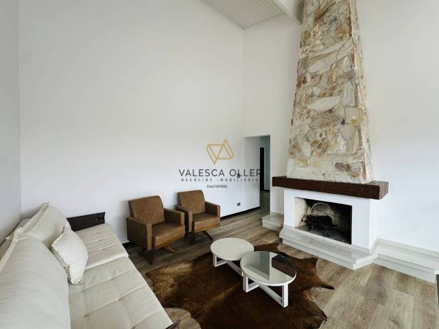 Casa para Locação em Cotia - 4