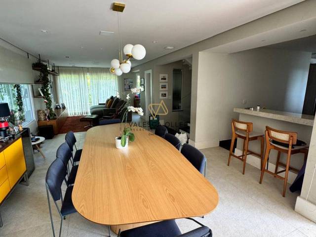 Casa para Venda em Santana de Parnaíba - 4