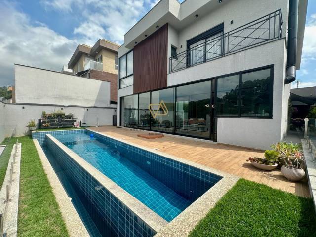 #3693 - Casa para Venda em Santana de Parnaíba - SP - 1