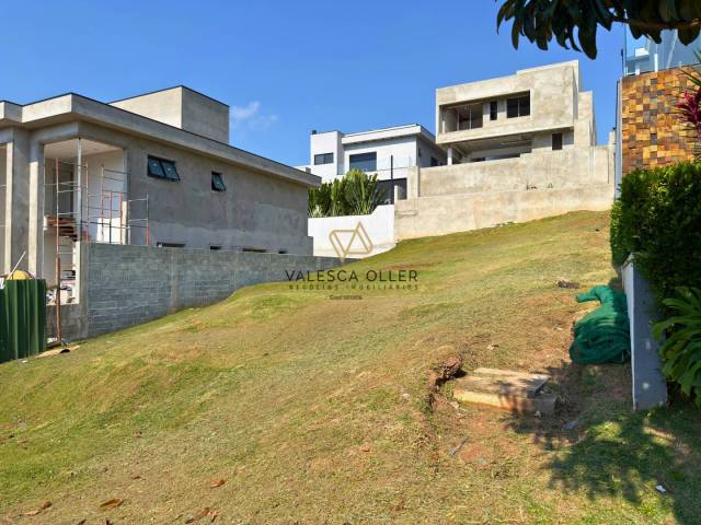 Terreno para Venda em Santana de Parnaíba - 2