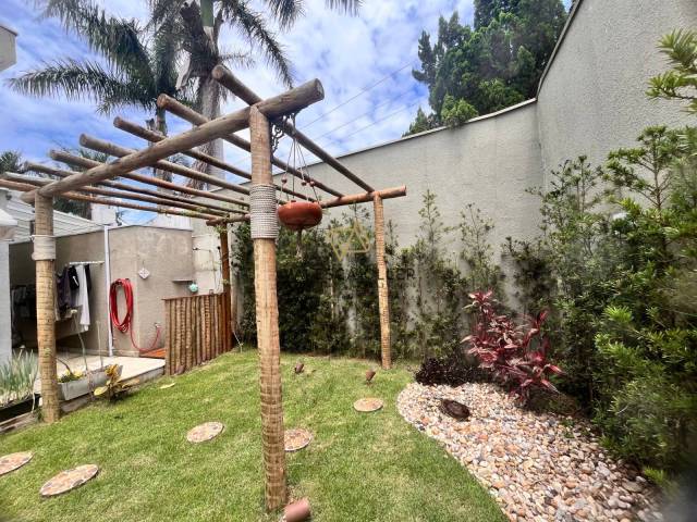 #3725 - Casa para Venda em Carapicuíba - SP - 2