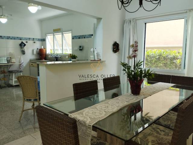 Casa para Venda em Santana de Parnaíba - 5