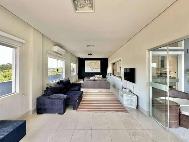 Casa para Venda em Carapicuíba - 5