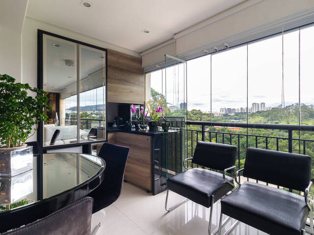 Apartamento para Venda em Santana de Parnaíba - 4