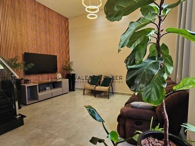 Casa para Venda em Cotia - 3