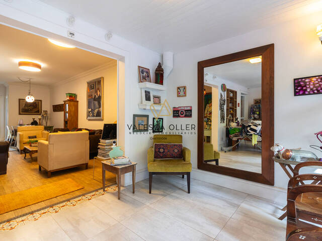 Casa para Venda em Santana de Parnaíba - 5