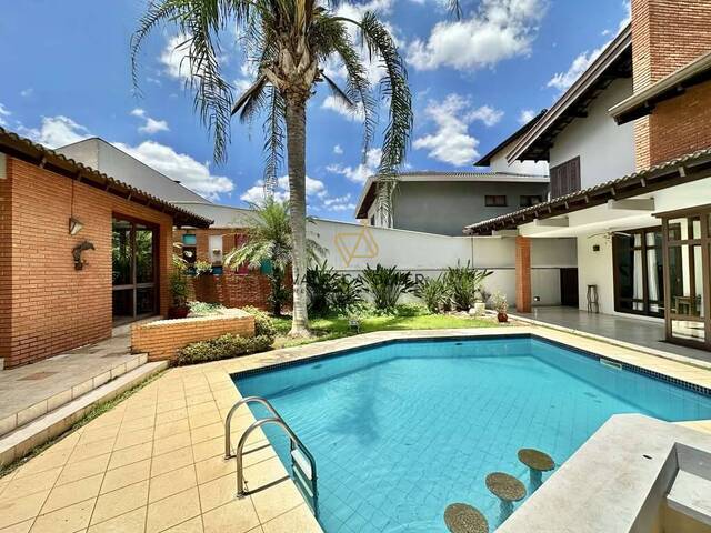 Casa para Venda em Cotia - 2