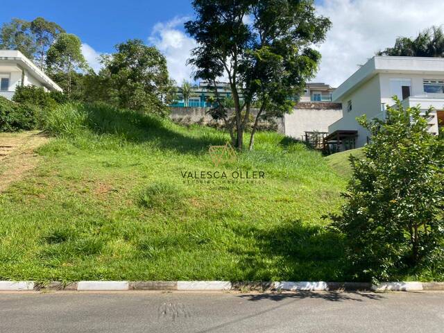 Terreno para Venda em Embu das Artes - 2