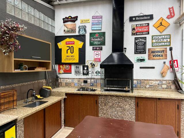 Casa para Venda em Santana de Parnaíba - 5