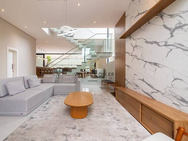 Casa para Venda em Santana de Parnaíba - 5