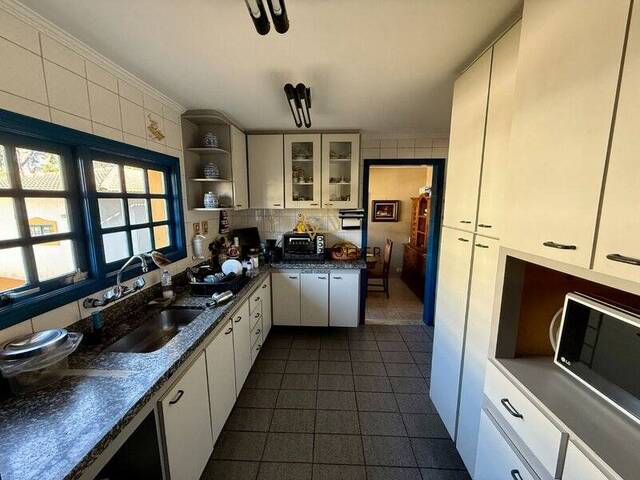 Casa para Venda em Santana de Parnaíba - 5