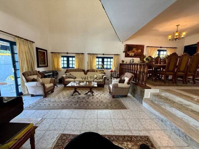 Casa para Venda em Santana de Parnaíba - 4