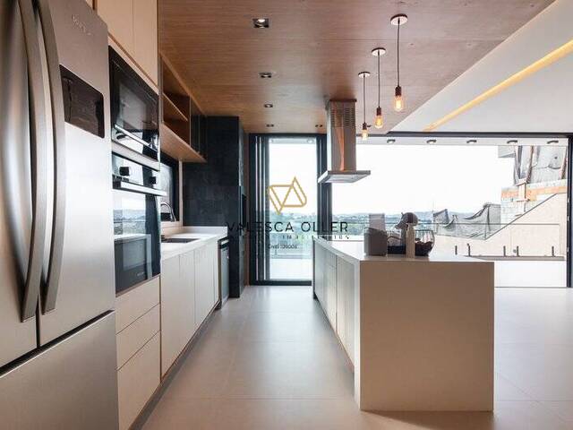 Casa para Venda em Santana de Parnaíba - 5