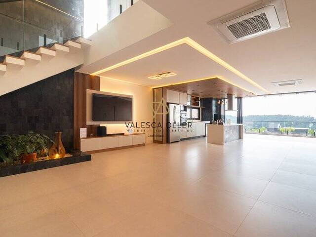 Casa para Venda em Santana de Parnaíba - 2