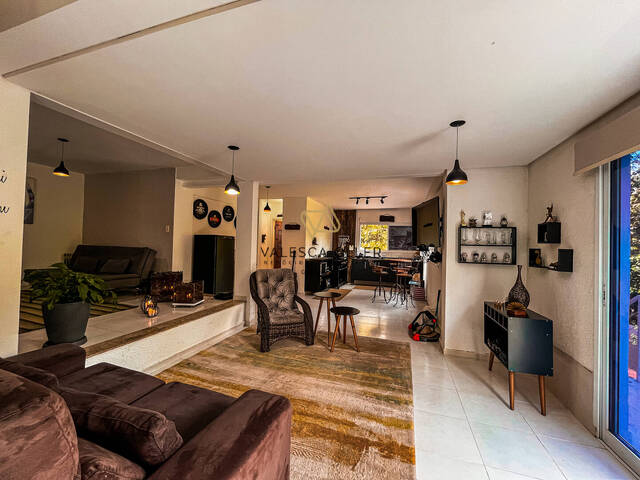 Casa para Venda em Carapicuíba - 2